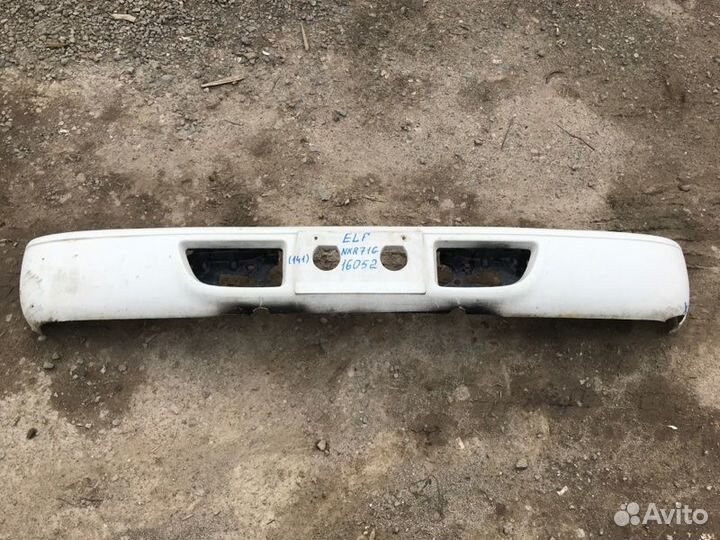 Бампер передний Isuzu Elf NKR71G 4HG1 2000