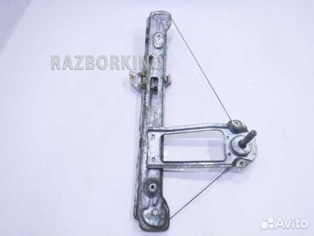Стеклоподъемник механический задний левый