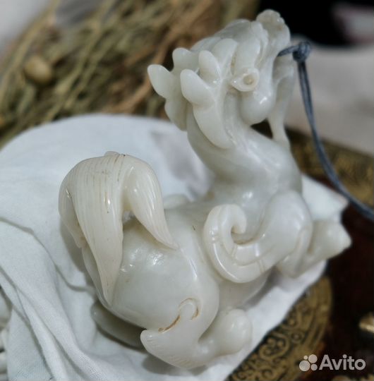 Белый Дракон нефрит артефакт/подвес