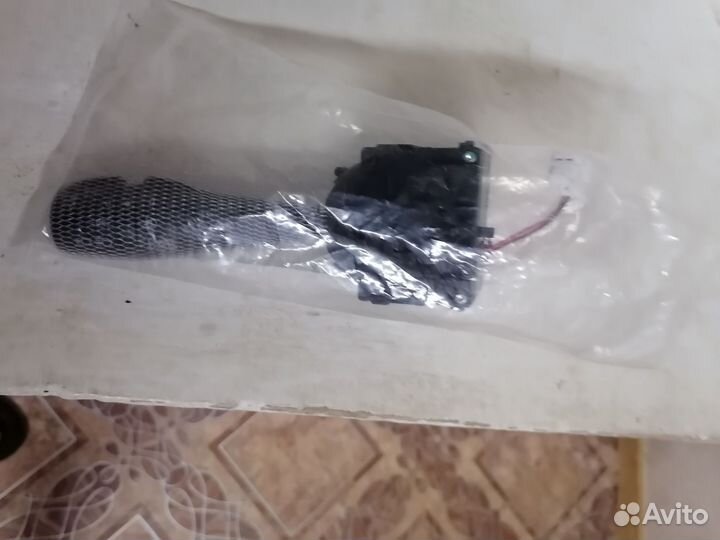 Подрулевой переключатель