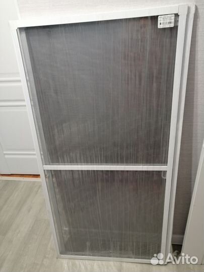 Москитные сетки на окна новые