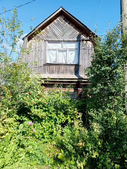 Дом 35 м² на участке 3 сот.