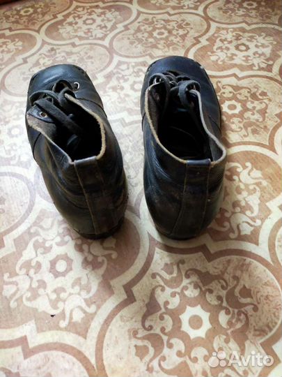 Лыжные ботинки СССР