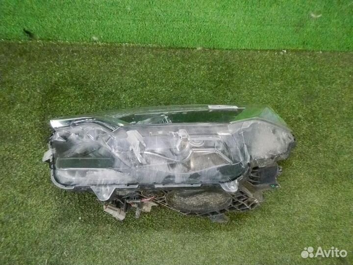 Фара левая Toyota RAV4