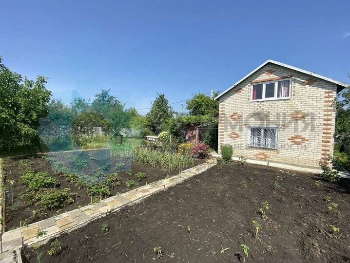 Дом 60 м² на участке 6 сот.