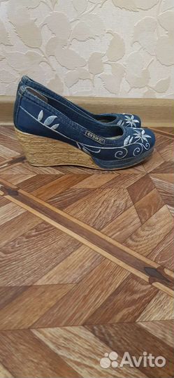 Туфли женские