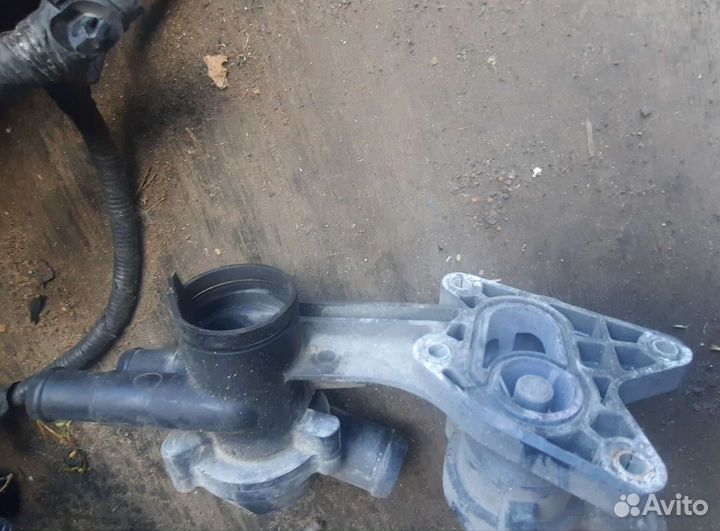 Корпус термостата volkswagen polo 105л