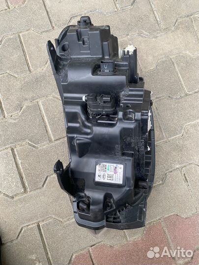 Фара передняя на весту