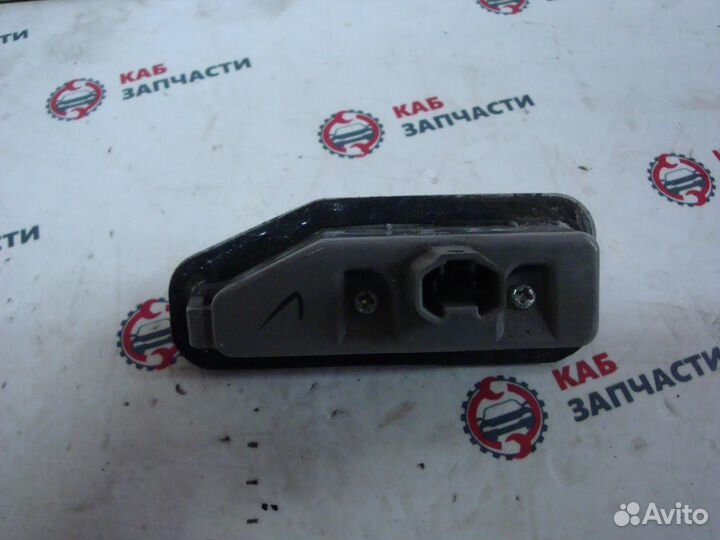 Фонарь подсветки номера Lexus IS250