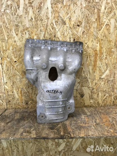 Тепловой экран Opel Astra H хетчбек 1.6 2007