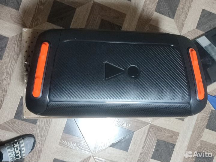 Колонка Jbl 110