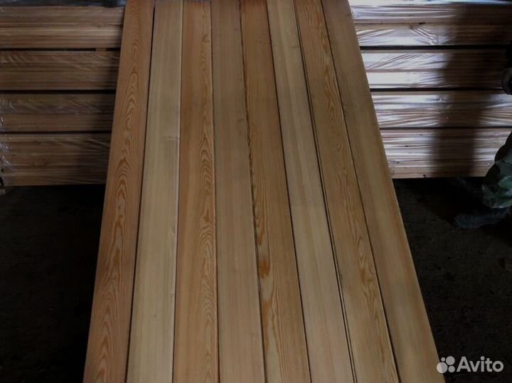 Строительные конструкции с досками из лиственницы