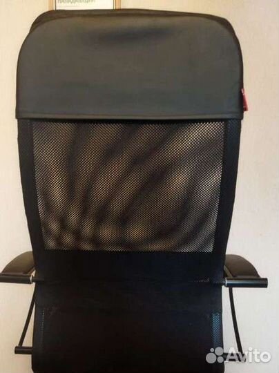 Компьютерное кресло руководителя