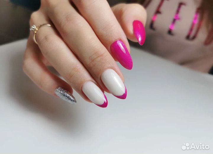 Маникюр и педикюр