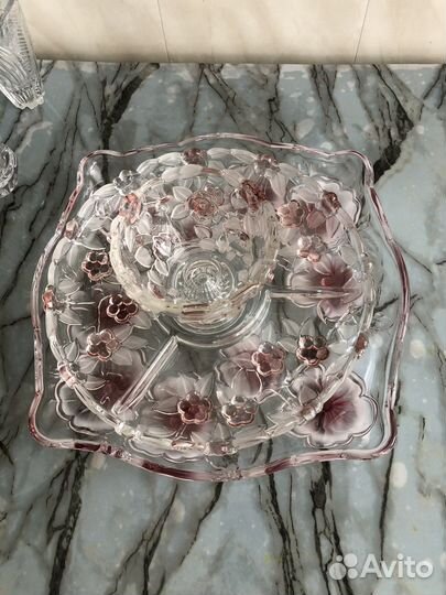 Хрусталь (вазы, салатники и т.п)