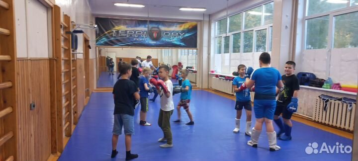 Тренировки по смешанным боевым единоборствам мма