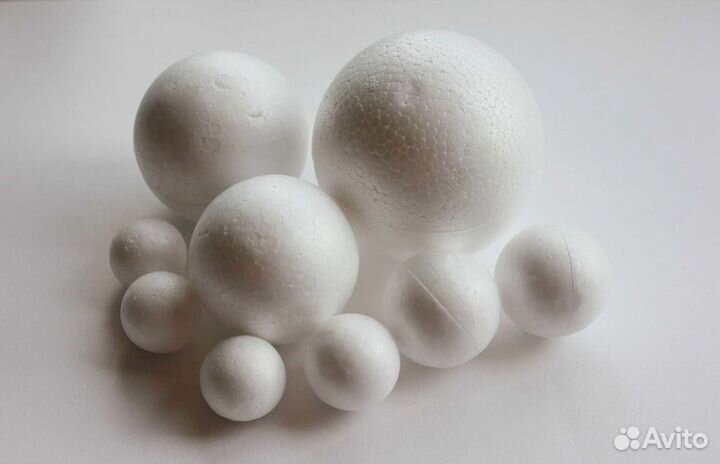 Пенопластовые шары и конусы медведь