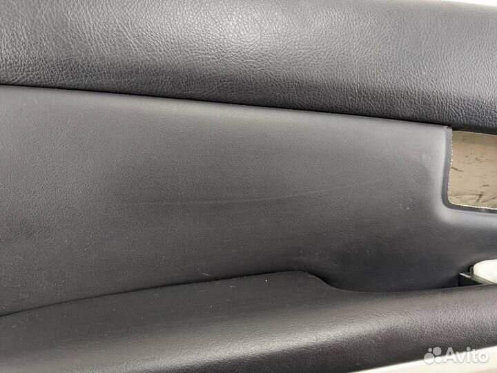 Обшивка двери передней левой Lexus RX400H 2007