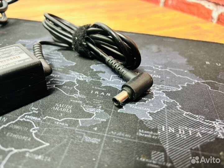 Зарядное устройство Sony 45W для ноутбука