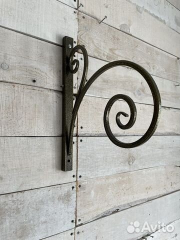 Кашпо для цветов подвесное