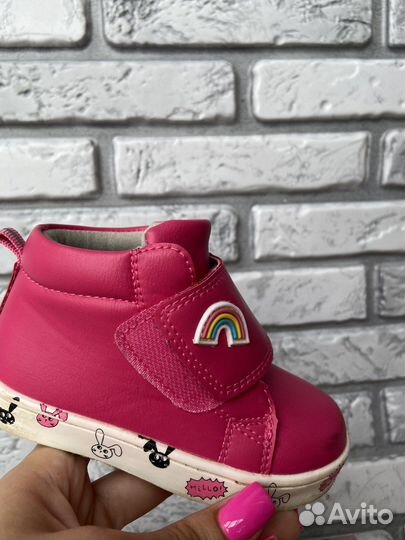 Ботинки демисезонные для девочки 22 размер