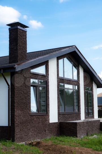 Дом 105 м² на участке 8 сот.