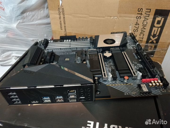 Материнская плата x570 и b660 wi-fi