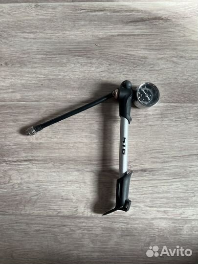 Насос с датчиком давления