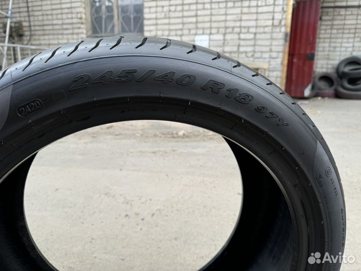 Pirelli P Zero 245/40 R18 97Y