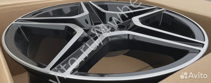 Диски на Audi A3 S3 R17