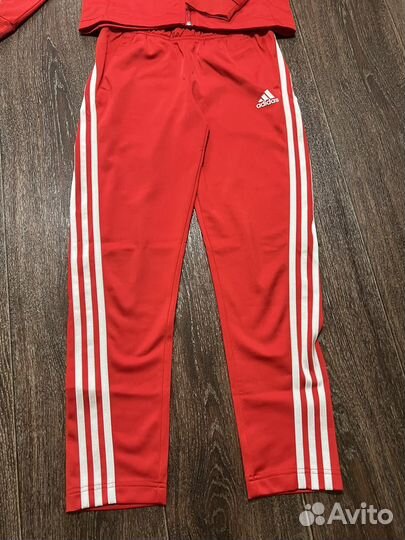 Спортивный костюм adidas р-152