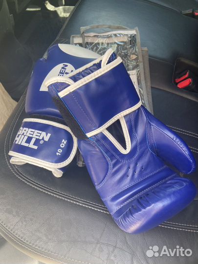 Боксерские перчатки 10 oz green hill