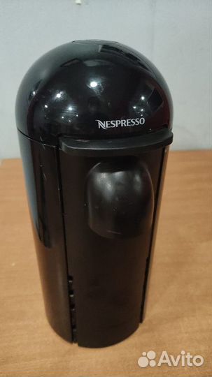 Кофемашина капсульного типа Nespresso Vertuo GCB2