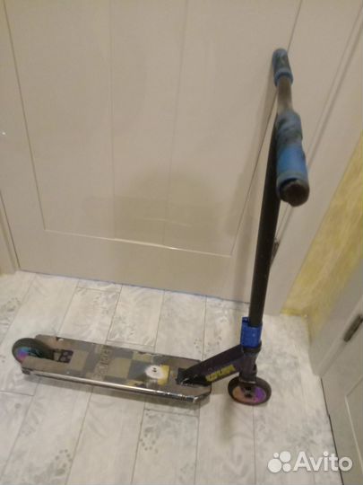 Трюковой самокат