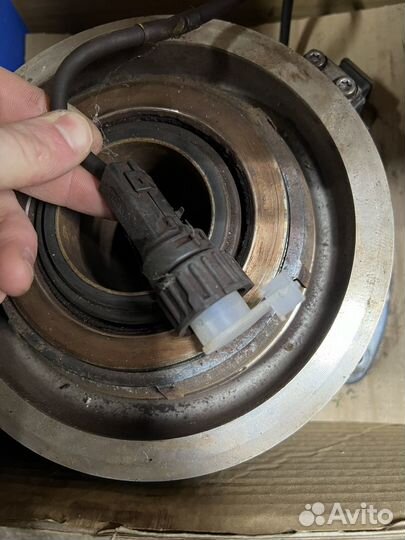 Выжимной с пгу, корзина сцепления volvo