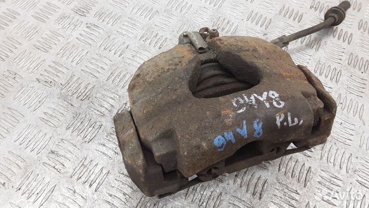 Суппорт передний левый Volkswagen Transporter T5