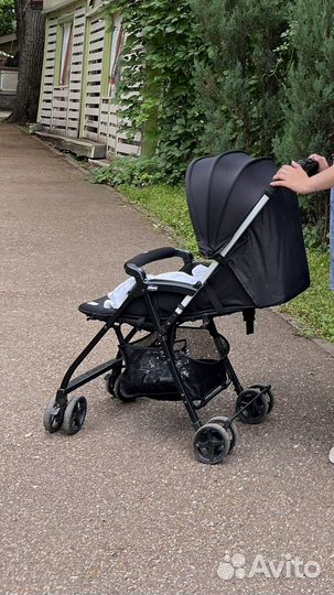 Коляска прогулочная chicco