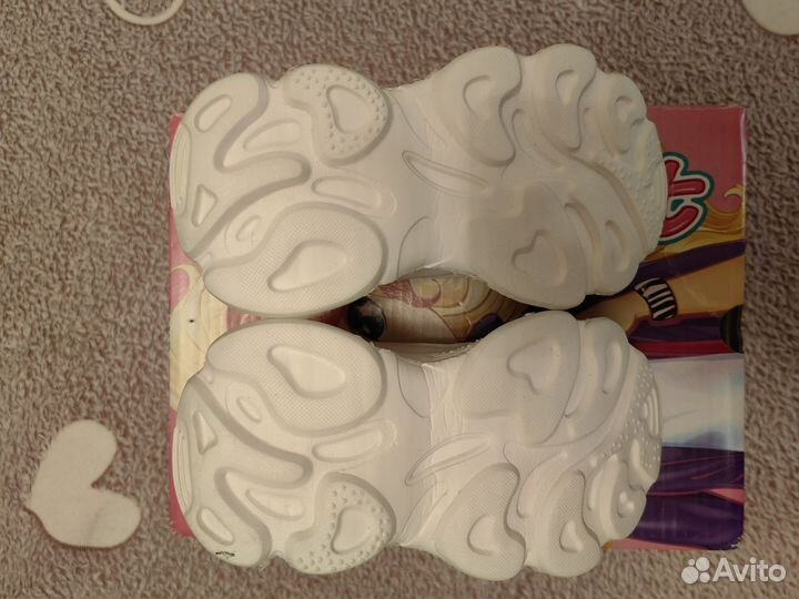 Кроссовки для девочки 23 размер