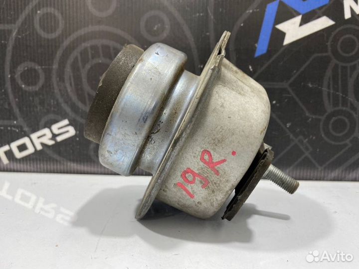 Подушка двигателя правая Bmw X5 E70 N62B48 2007