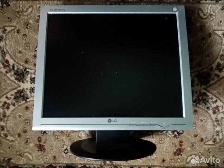 ЖК Монитор 17/19(б/у рабочи)