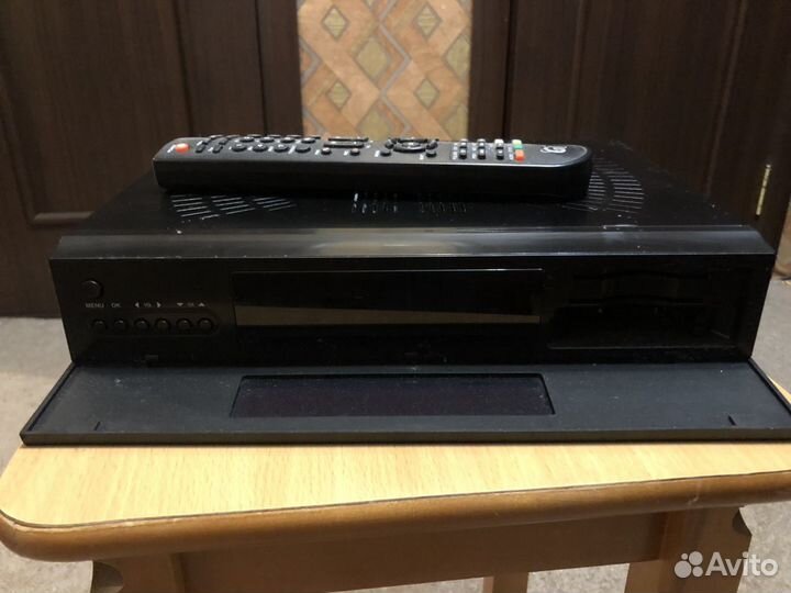 Спутниковый ресивер Galaxy Innovations S-7199