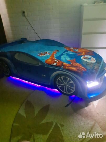 Детская кровать машина с подсветкой