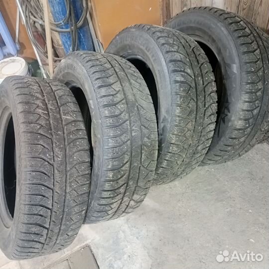 Bridgestone Ice Cruiser 7000 265/60 R18 114T