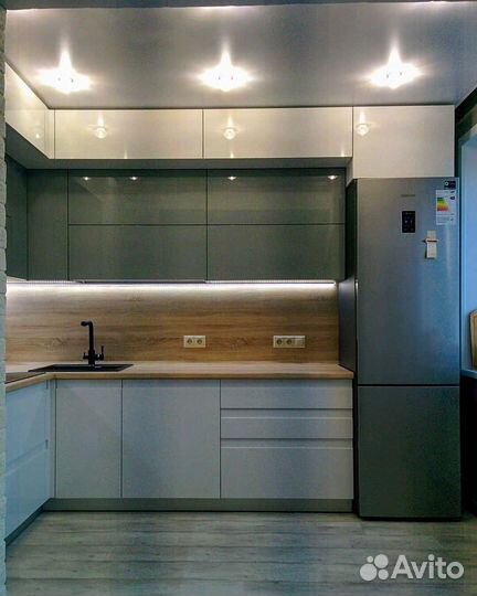 Кухня на заказ новая