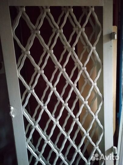 Решетки на окна стальные