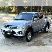 Mitsubishi L200 2.5 AT, 2014, 119 200 км, с пробегом, цена 2 230 000 руб.