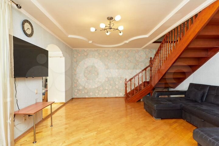 3-к. квартира, 90,7 м², 5/6 эт.