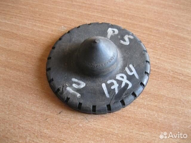 Опора передней пружины верхняя Volkswagen Passat