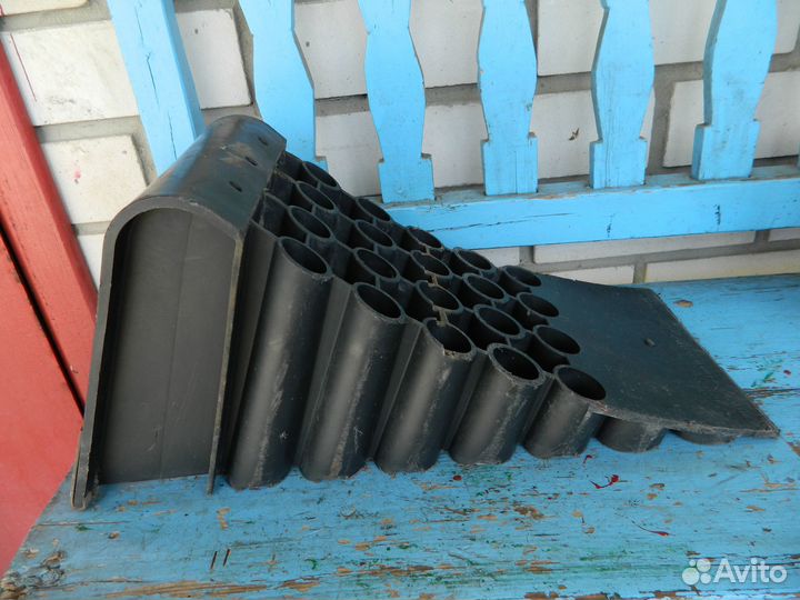 Противооткатный упор-башмак