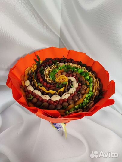 Букеты съедобные из орехов и сухофруктов Тверь